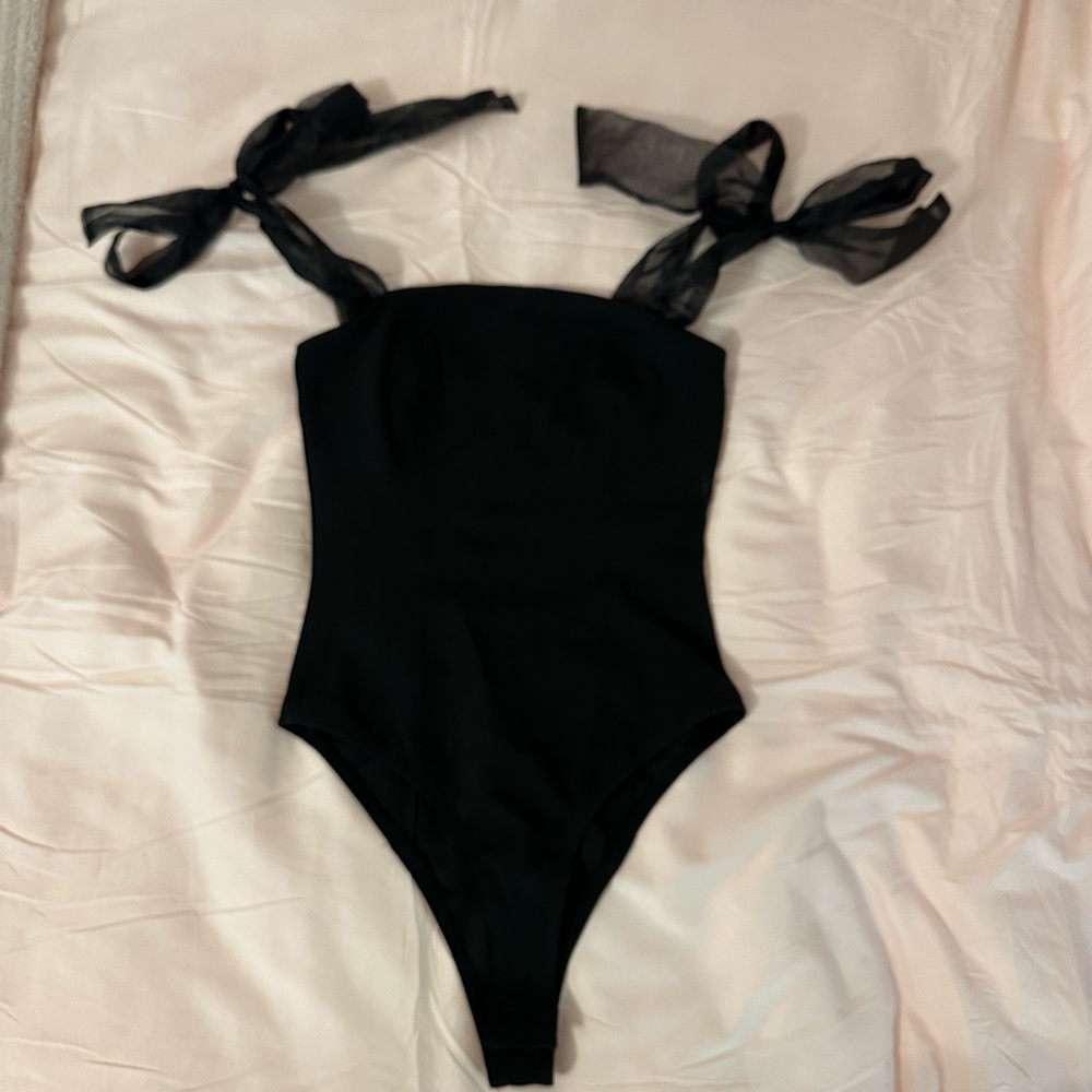 lulus black bodysuit